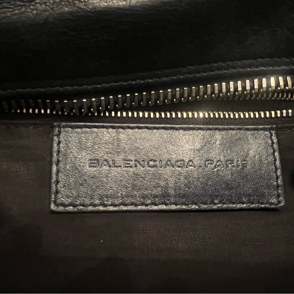 Balenciaga Deep Navy Quilted Leather Tote with Chain Detail - Picture 5 of 6